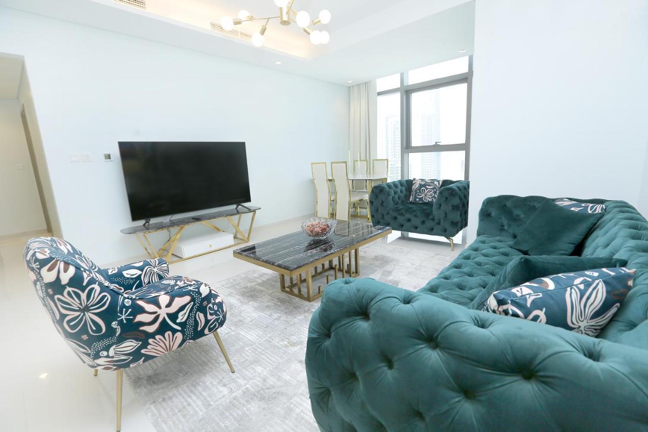 Paramount Midtown -Stunning 2 Bedroom Apt With Burj-Khalifa View Dubai Bagian luar foto
